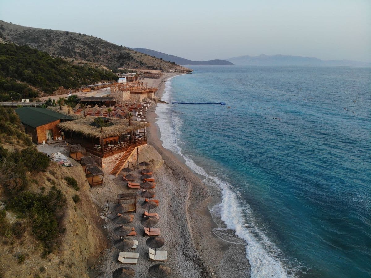 Spiagge in Albania per famiglie in auto: 5 mete estive